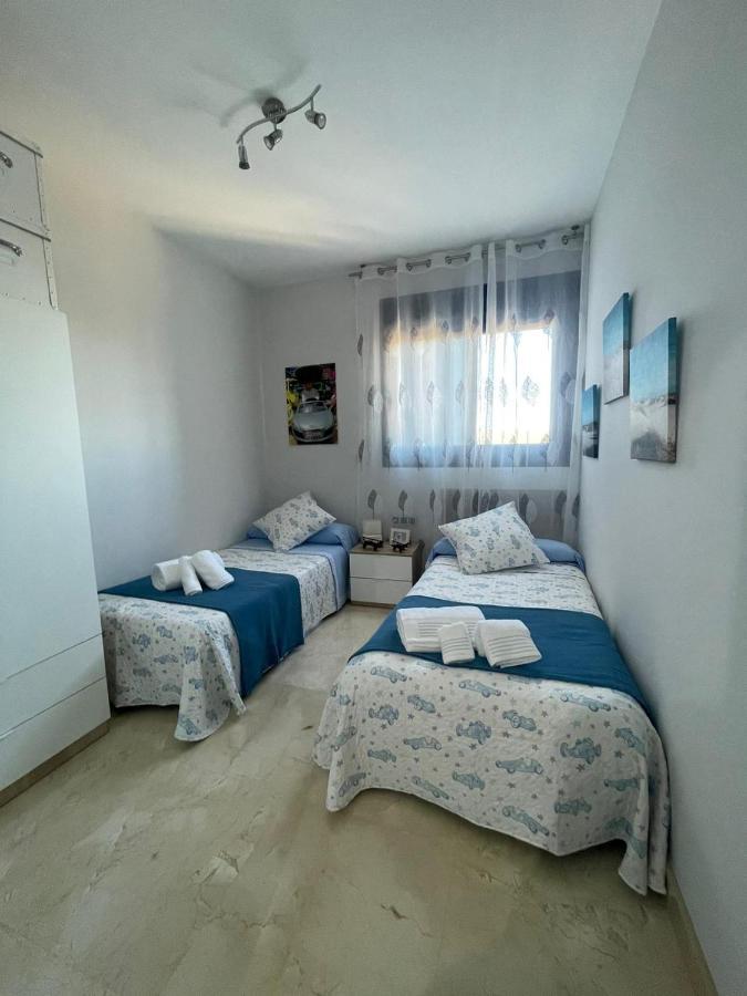 Sunset Waves Benidorm Julieta Vistas Al Mar Premium 200 Mt2 Con Jacuzzi En Terraza Apartment Ngoại thất bức ảnh
