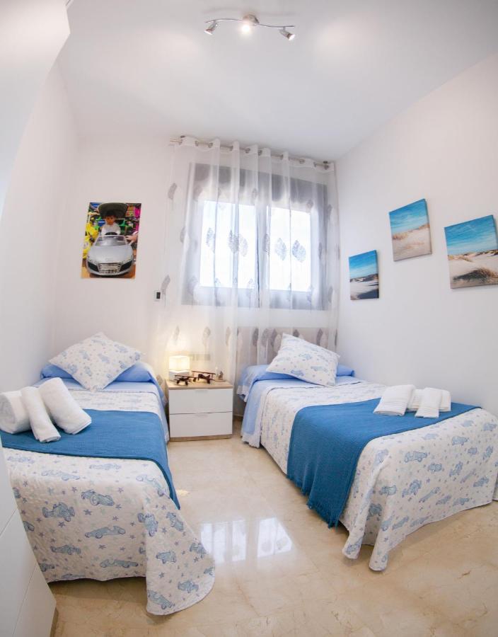 Sunset Waves Benidorm Julieta Vistas Al Mar Premium 200 Mt2 Con Jacuzzi En Terraza Apartment Ngoại thất bức ảnh