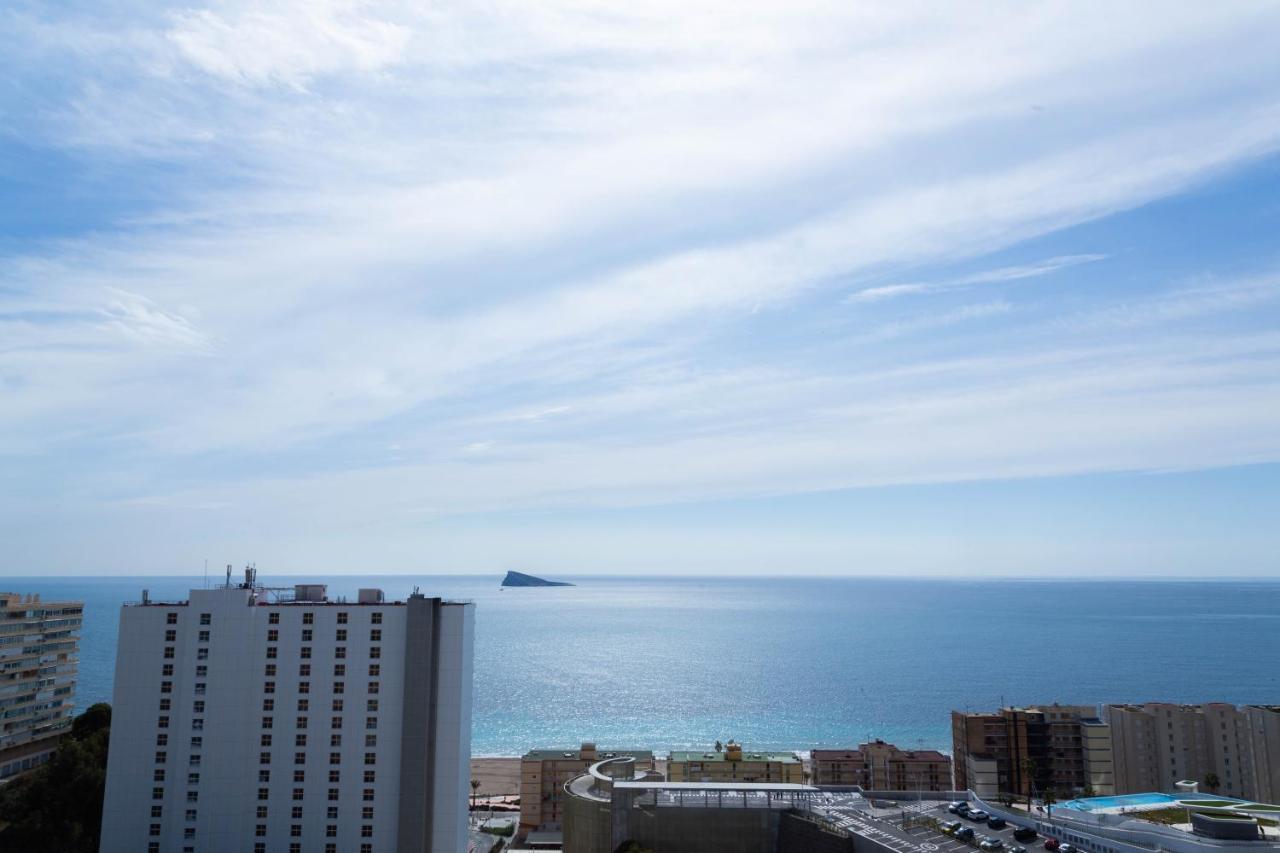 Sunset Waves Benidorm Julieta Vistas Al Mar Premium 200 Mt2 Con Jacuzzi En Terraza Apartment Ngoại thất bức ảnh