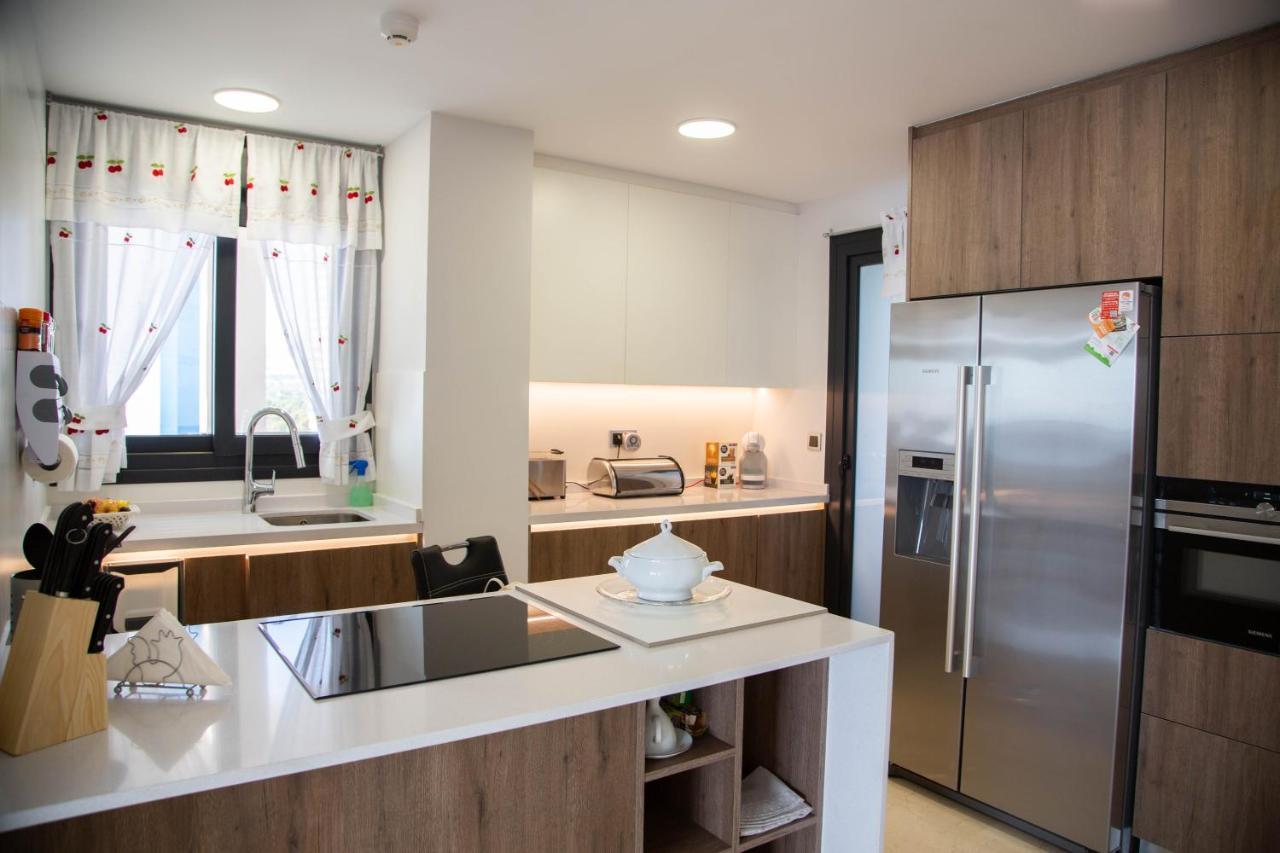 Sunset Waves Benidorm Julieta Vistas Al Mar Premium 200 Mt2 Con Jacuzzi En Terraza Apartment Ngoại thất bức ảnh