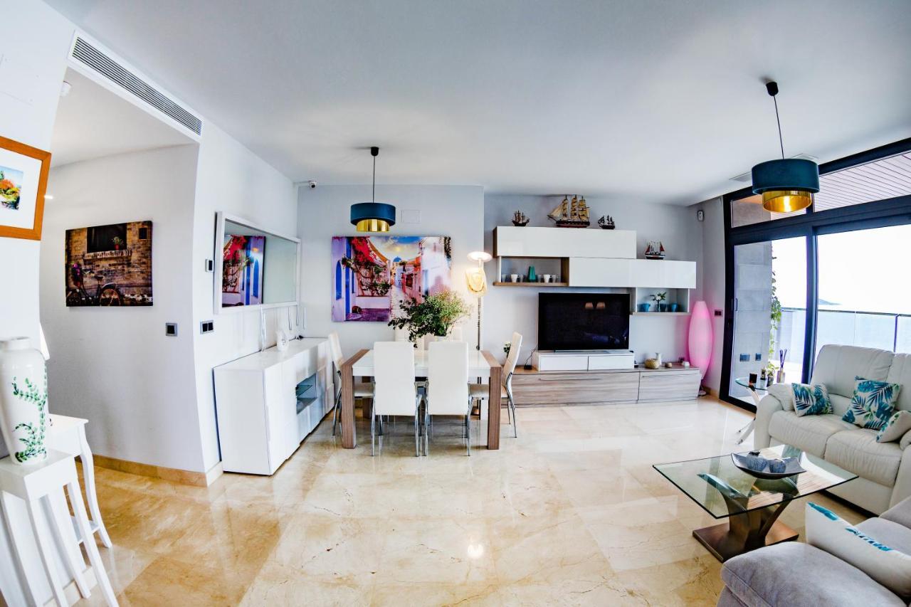 Sunset Waves Benidorm Julieta Vistas Al Mar Premium 200 Mt2 Con Jacuzzi En Terraza Apartment Ngoại thất bức ảnh