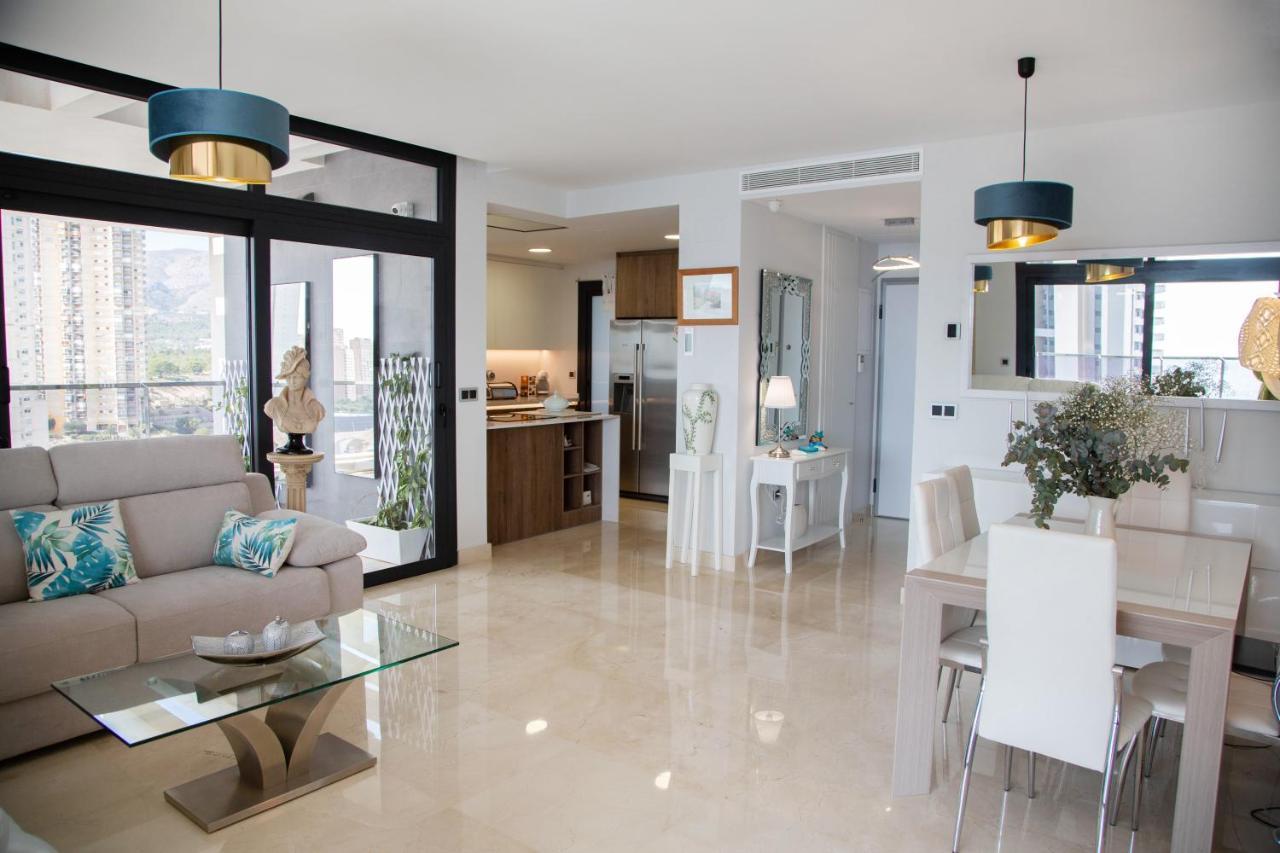 Sunset Waves Benidorm Julieta Vistas Al Mar Premium 200 Mt2 Con Jacuzzi En Terraza Apartment Ngoại thất bức ảnh