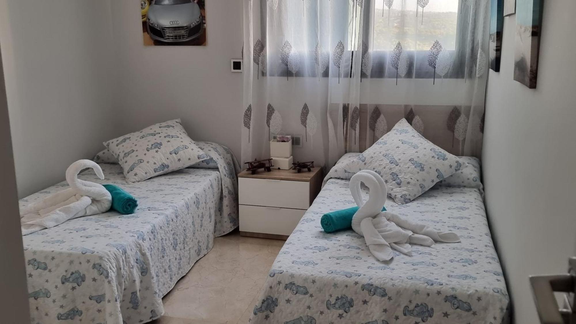 Sunset Waves Benidorm Julieta Vistas Al Mar Premium 200 Mt2 Con Jacuzzi En Terraza Apartment Ngoại thất bức ảnh